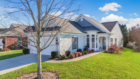 217 Old Towne Dr E, Mount Juliet, TN 37122