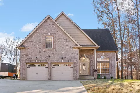 3560 Tannahill Ct, Clarksville, TN 37043