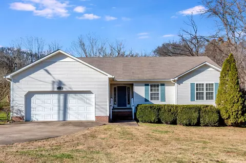 114 Kensington Pl, Columbia, TN 38401