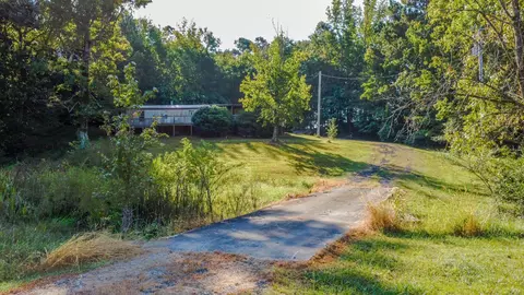 2524 River Rd NE, Dalton, GA 30721 photo 3