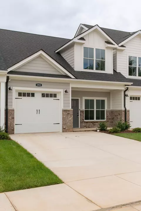 1911 Windhelm Dr, Murfreesboro, TN 37129 photo 5
