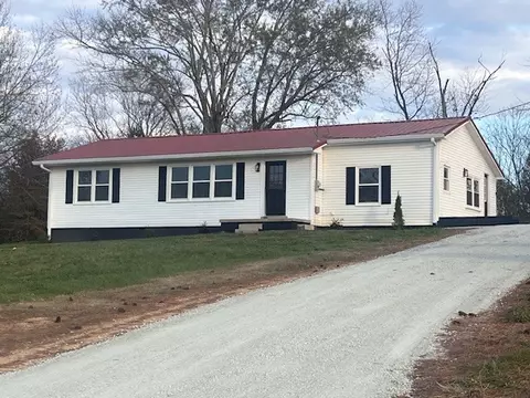 82 Old Highway 43, Summertown, TN 38483