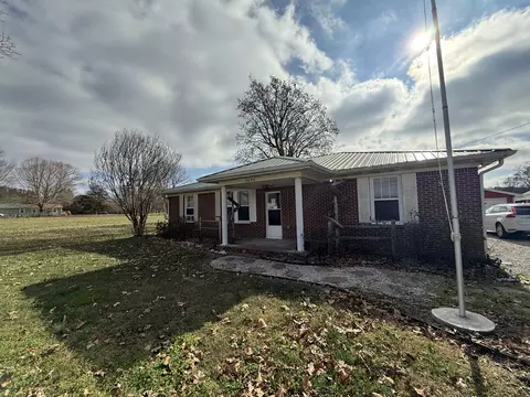 3690 Old Manchester Hwy, Tullahoma, TN 37388
