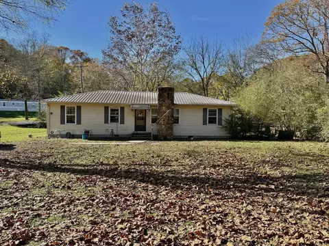 9045 Dallas Hollow Rd, Soddy Daisy, TN 37379