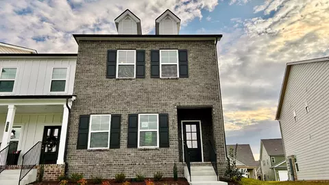 1409 Knox Ln, Lebanon, TN 37087