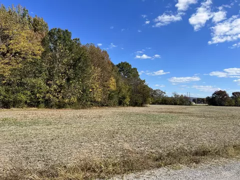 2 Rose Dr, Decherd, TN 37324 photo 3