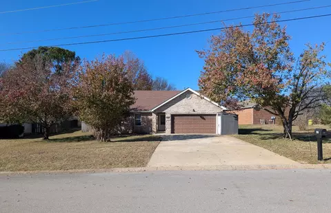 401 Bonny Castle Rd, Clarksville, TN 37040