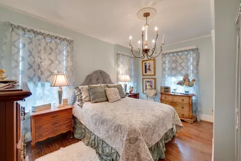 Bedroom - 331 Walnut St, Springfield, TN 37172 photo 1 of 4
