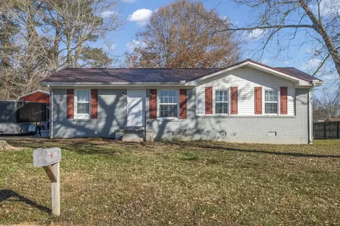 509 Victor St, Lawrenceburg, TN 38464