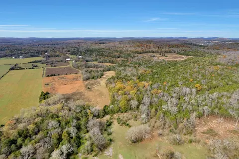 2378 E Trimble Rd, Milton, TN 37118 photo 38