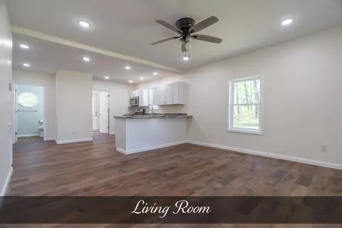 317 Circle Dr, Baxter, TN 38544 photo 2
