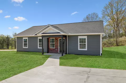 152 Alice Preston Loop, Gordonsville, TN 38563