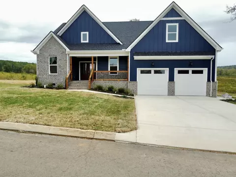 371 Clubhouse Dr, Jasper, TN 37347