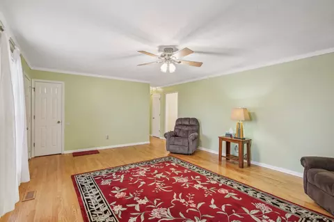 582 Murrell Rd, Dickson, TN 37055 photo 6