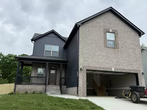 210 Griffey Ests, Clarksville, TN 37042
