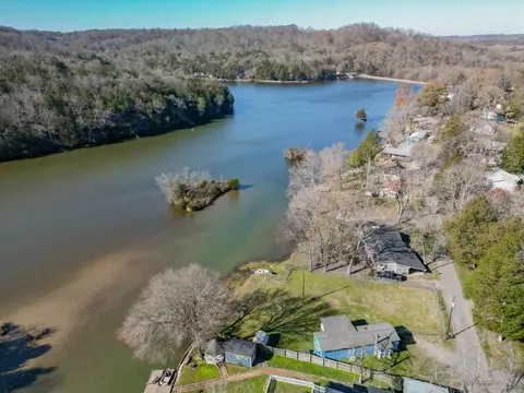 30 Lincoln Lake Rd, Kelso, TN 37348