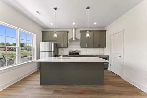 700 N Dupont Ave #229, Madison, TN 37115