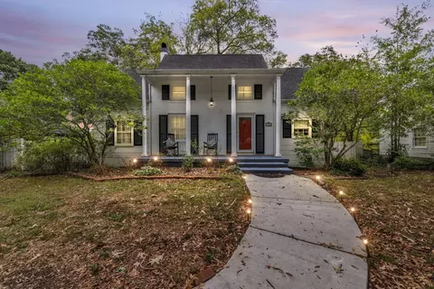 202 Brookfield Ave, Chattanooga, TN 37411