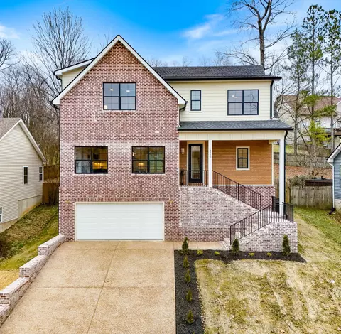 2320 Willesden Green Ct, Hermitage, TN 37076