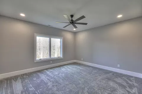 Bedroom - 220 Lori Ln, Silver Point, TN 38582 photo 4 of 5
