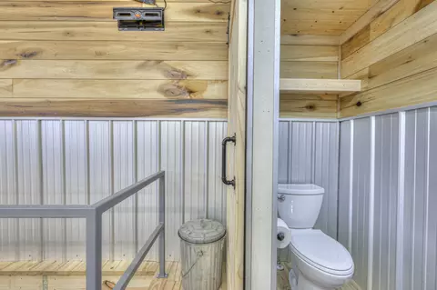 Bath - 220 Lori Ln, Silver Point, TN 38582 photo 8 of 8