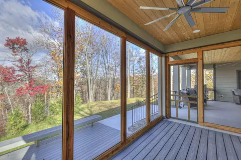 Exterior - 220 Lori Ln, Silver Point, TN 38582 photo 7 of 13