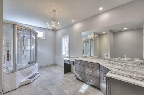 Bath - 220 Lori Ln, Silver Point, TN 38582 photo 3 of 8