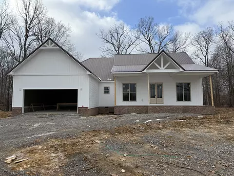 2238 S Hinton Rd, Southside, TN 37171