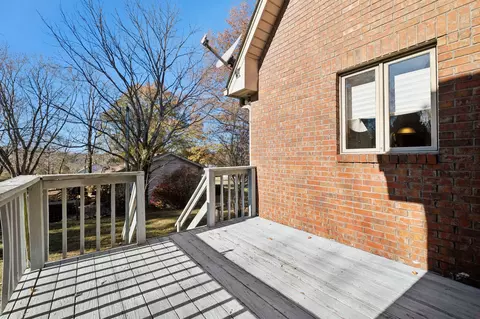 Exterior - 700 3rd Ave W, Springfield, TN 37172 photo 3 of 7