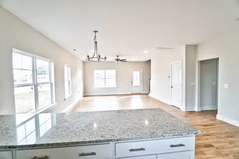 703 Vrabel Rd, Murfreesboro, TN 37130 photo 7