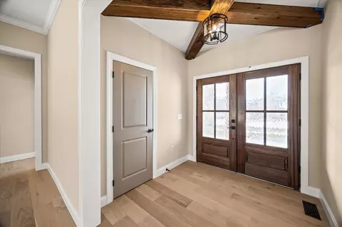 Entry Way - 7083 Honeysuckle Trl, Baxter, TN 38544 photo 1 of 2