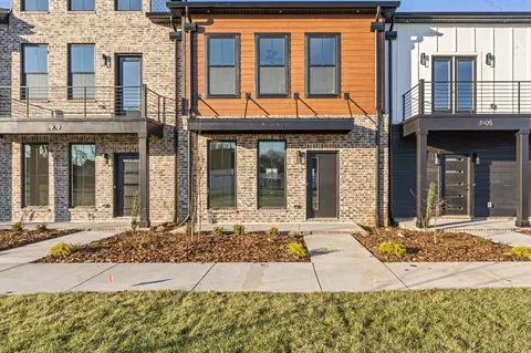 1365 Rebecca Johns Dr, Murfreesboro, TN 37128