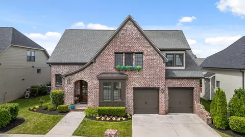 7868 Eden Ct, Chattanooga, TN 37421