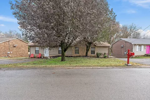 608 Cedarmont Dr, Antioch, TN 37013