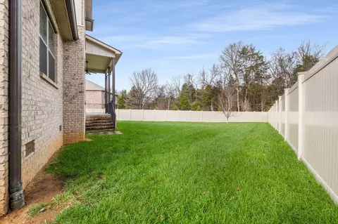 Exterior - 8232 Richpine Dr, Murfreesboro, TN 37128 photo 7 of 9
