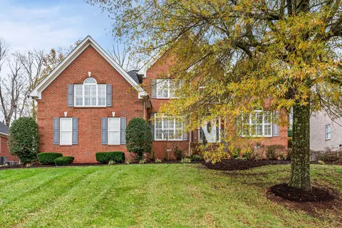 121 N Maple Ridge Ln, Goodlettsville, TN 37072