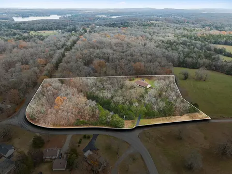 2413 Burton Rd, Mount Juliet, TN 37122
