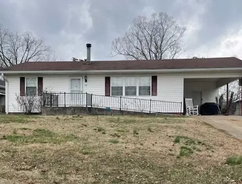 702 E Madison Ave, Athens, TN 37303
