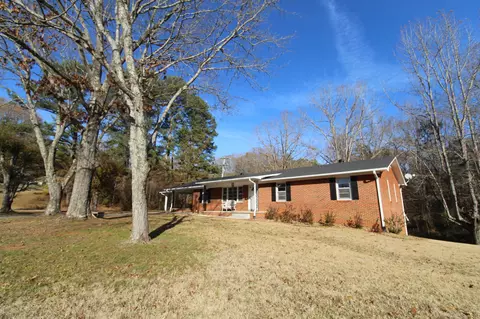 617 S Main St, Lexington, TN 38351
