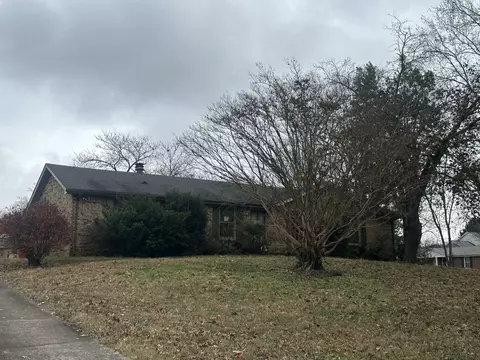 1783 Warfield Dr, Clarksville, TN 37043