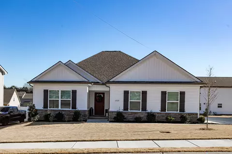 209 Republic St, Shelbyville, TN 37160
