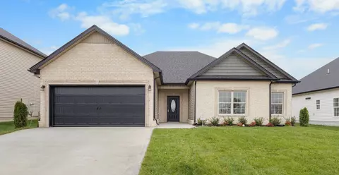 642 Woodrush Dr, Clarksville, TN 37040