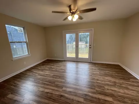 Living - 1122 Nelson Dr, Madison, TN 37115 photo 4 of 4