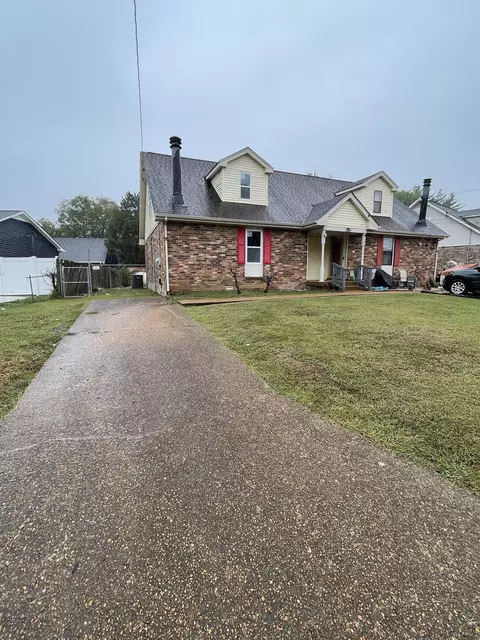 Exterior - 1122 Nelson Dr, Madison, TN 37115 photo 3 of 7