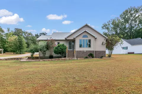 244 Ashli Ln, Paris, TN 38242