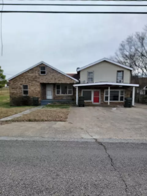 109 Sanderson Dr, Hopkinsville, KY 42240