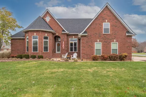102 Copperas Ct, Murfreesboro, TN 37128