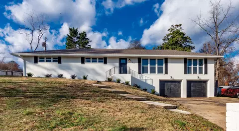 1209 Michael Ln, Chattanooga, TN 37411