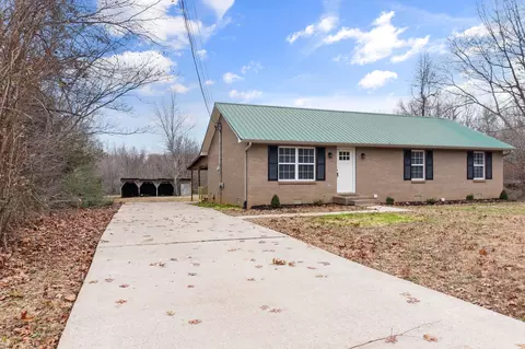 612 Shades Crest Dr, New Johnsonville, TN 37134