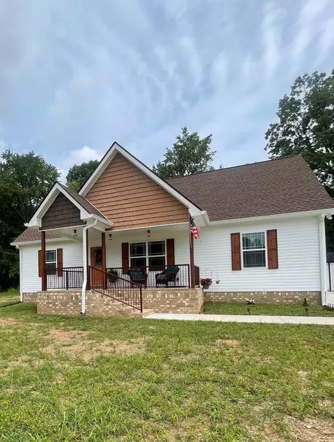 308 Cassie Dr, Lafayette, TN 37083